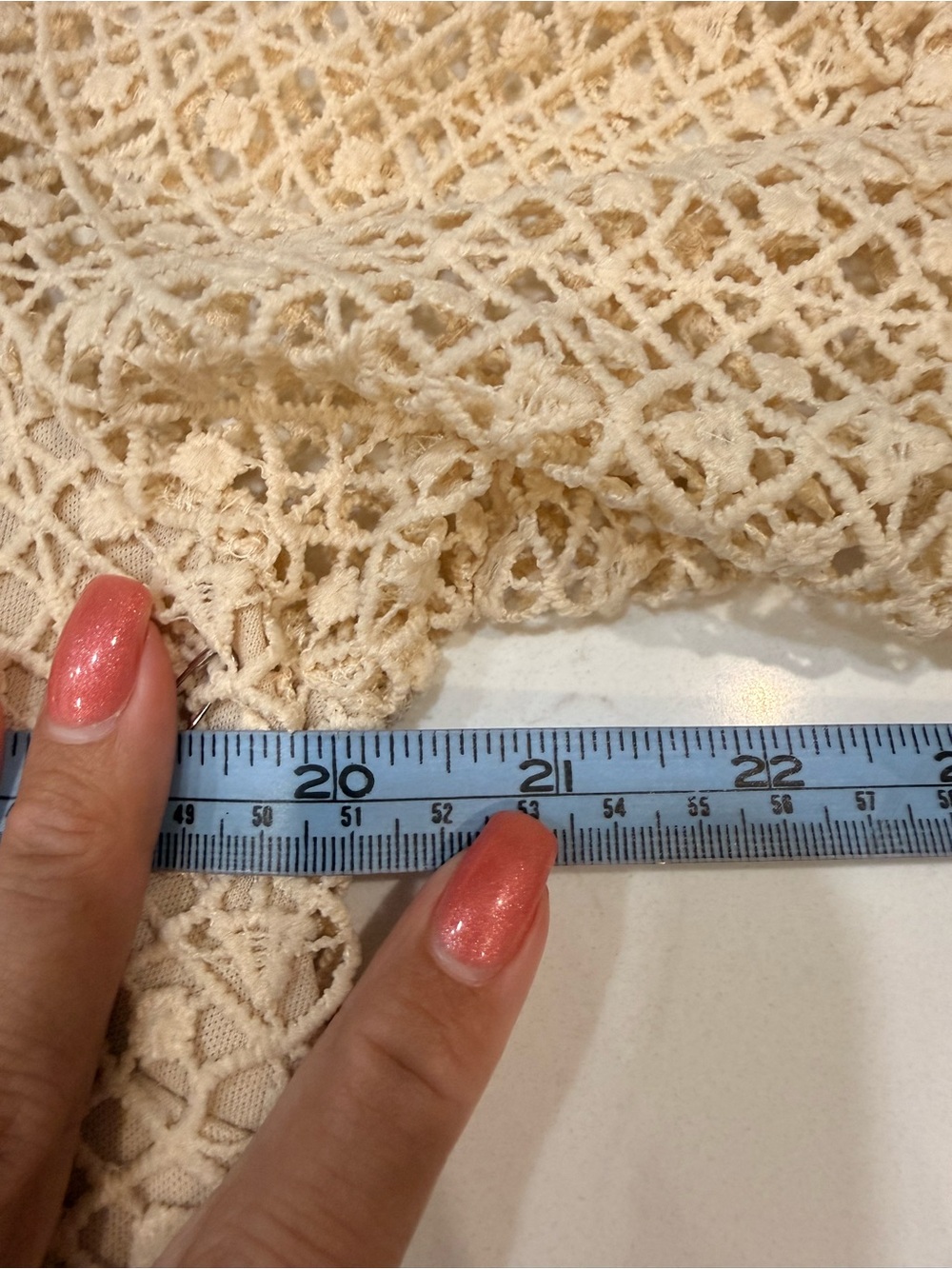 NWT – Pinky by Ultra Pink – Off White Crochet Top – Large - Picture 6 of 7